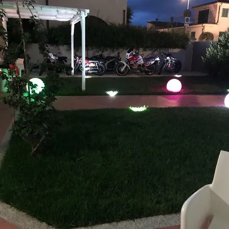 Garden Konukevi 3*