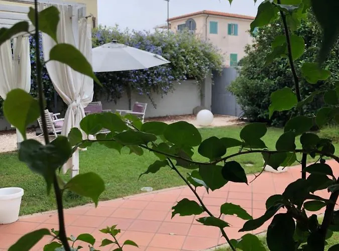 Garden 3* Olbia