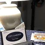 Πανσιόν Garden 3*