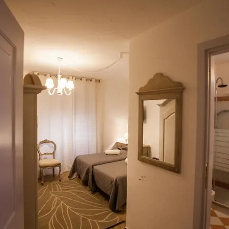 Garden Guest house 2*